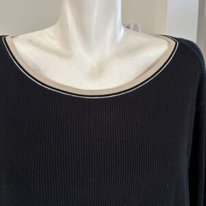 NWT ELISABETH by Liz Claiborne Top Size 2 – Black waffle Textured Knit MSRP $54